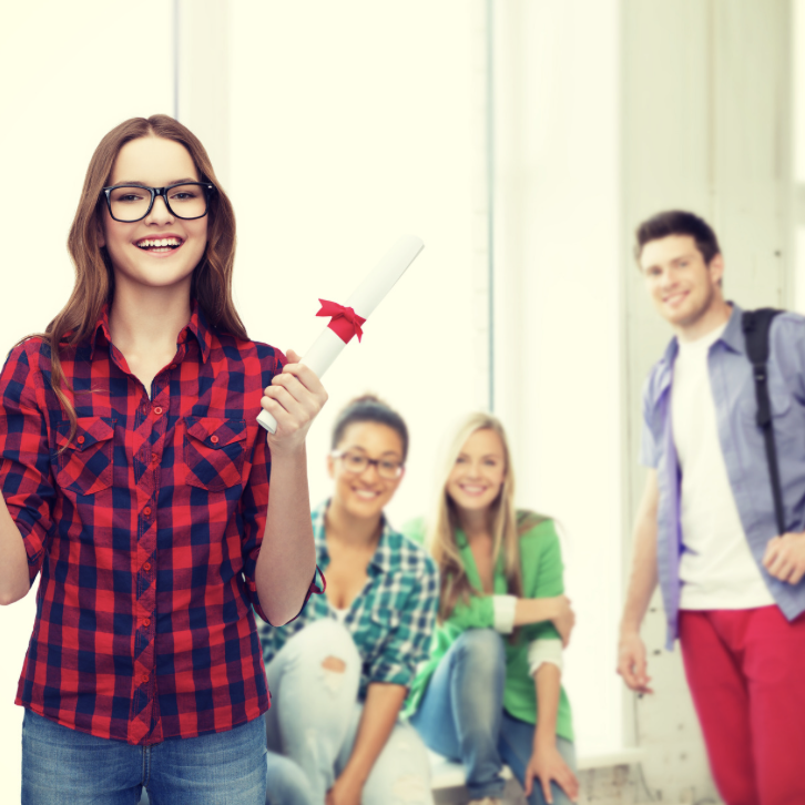 Positive Bildung in der Praxis fröhliche Jugendliche